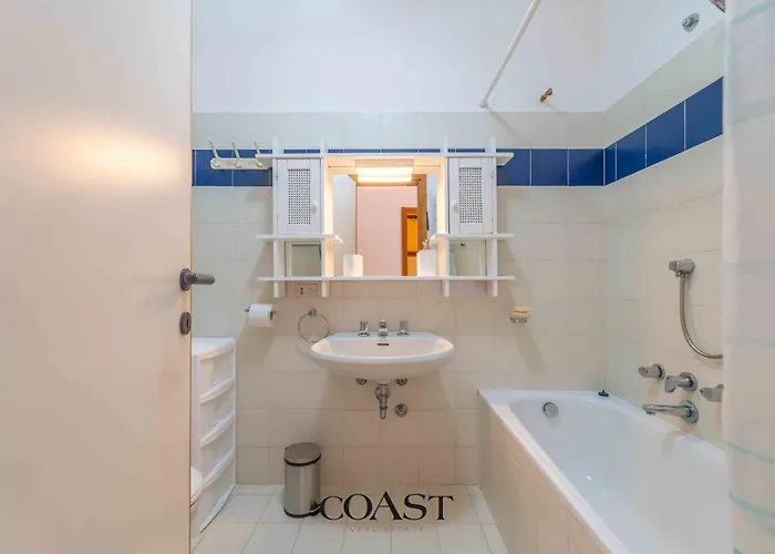 Garden - Bbq, Ampio Giardino E A/c Lägenhet *